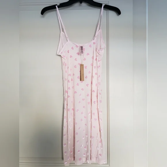 Skims sheer velvet mini slip dress in baby pink size XXS -  conticontadores.com.br